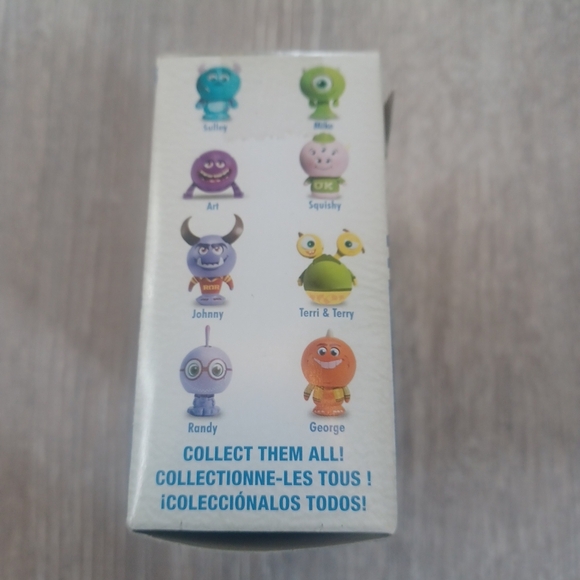 Monsters University Sulley Roll-A-Scare Toy - Blue Collectible New In Box - Picture 3 of 4